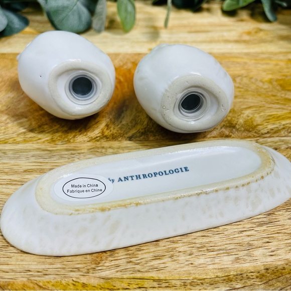 NWT Anthropologie - Pear Stoneware Salt & Pepper Shakers - Picture 3 of 6